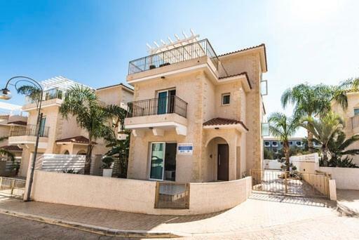 Timotheos Villa Protaras Dış mekan fotoğraf